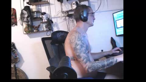 hotkinkytat online show from May 8, 2026, 2:17 am
