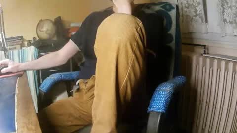 Snapshot of hotleopold chatting on November 25, 2025, 10:21 pm hotleopold online show from November 25, 2025, 10:21 pm