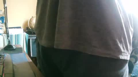 Snapshot of hotleopold chatting on July 15, 2026, 11:37 am hotleopold online show from July 15, 2026, 11:37 am