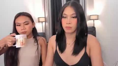 hotlestalinsandra online show from May 5, 2026, 11:46 pm