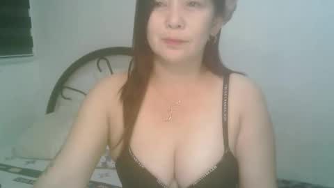 hotmamajen4u online show from September 26, 2025, 12:14 am