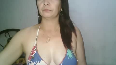 hotmamajen4u online show from May 19, 2026, 2:18 am