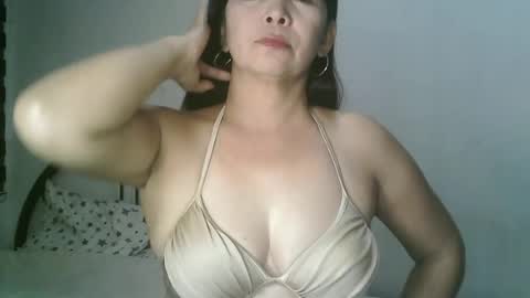 hotmamajen4u online show from June 26, 2026, 4:06 am