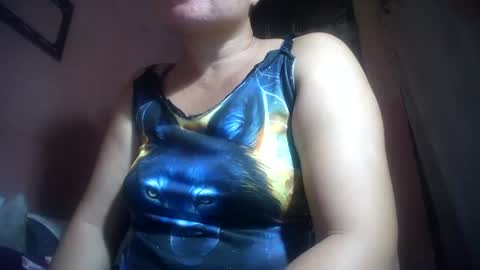 Snapshot of hotmatureladyxxx chatting on June 23, 2026, 7:06 am hotmatureladyxxx online show from June 23, 2026, 7:06 am