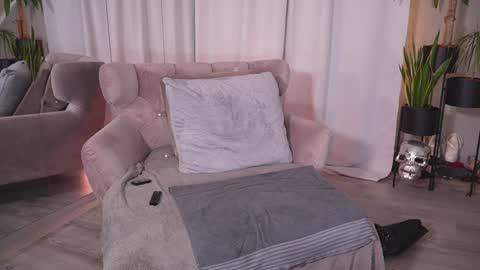 Snapshot of hotmilfbitch chatting on February 9, 2025, 3:00 am hotmilfbitch online show from February 9, 2025, 3:00 am