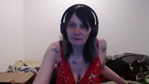 Snapshot of hotmodel1984 chatting on July 1, 2026, 2:13 am hotmodel1984 online show from July 1, 2026, 2:13 am