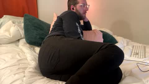 Snapshot of hotmplspunk chatting on April 5, 2026, 7:49 am Jared online show from April 5, 2026, 7:49 am