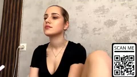 hotmusex online show from June 15, 2026, 6:48 am
