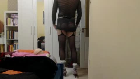 Snapshot of hotnylonboy chatting on June 10, 2026, 9:14 pm hotnylonboy online show from June 10, 2026, 9:14 pm