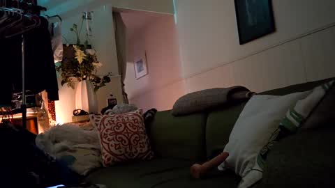 Snapshot of hotrox6942 chatting on September 19, 2025, 9:43 am hotrox6942 online show from September 19, 2025, 9:43 am