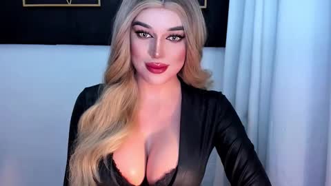 STELLA online show from March 5, 2026, 8:32 am