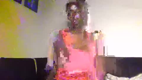 Snapshot of hott_amalia chatting on December 23, 2025, 3:37 am Amalia online show from December 23, 2025, 3:37 am
