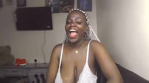 Snapshot of hott_amalia chatting on January 13, 2026, 9:09 pm Amalia online show from January 13, 2026, 9:09 pm