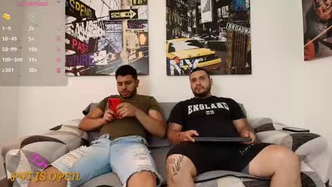 Snapshot of hott_asses chatting on January 15, 2025, 6:08 pm hott_asses online show from January 15, 2025, 6:08 pm