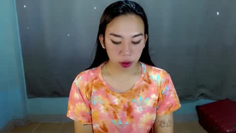 jelaigrande  online show from February 18, 2025, 11:55 am