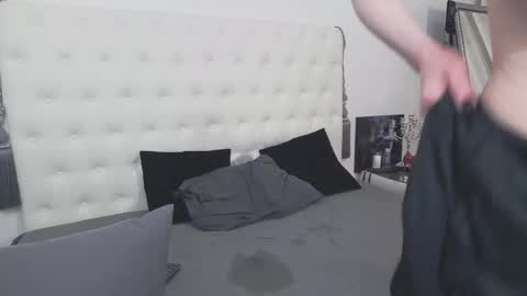 alina online show from March 1, 2025, 5:27 pm