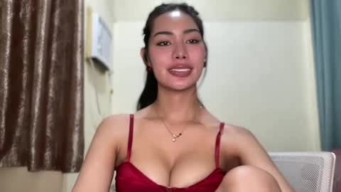 Snapshot of hottest_katarinaxxx chatting on June 14, 2026, 6:54 pm katarina online show from June 14, 2026, 6:54 pm