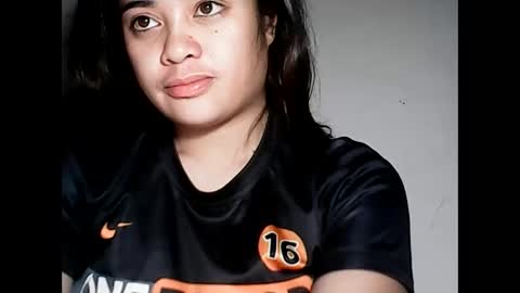 Leen online show from February 9, 2026, 12:14 am