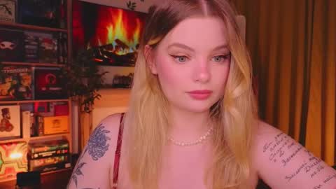 Jane  online show from September 28, 2025, 7:19 pm