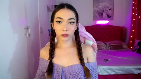 Snapshot of hottie_lexie chatting on December 9, 2024, 6:57 pm LEXIE- dont forget to give me thumbs up online show from December 9, 2024, 6:57 pm