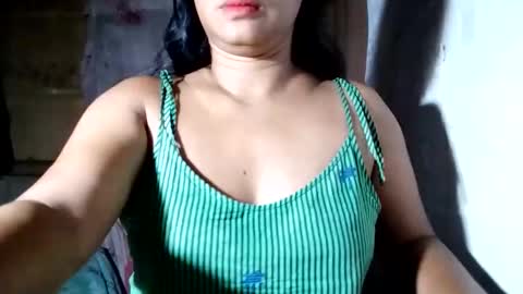 Lyn online show from September 24, 2025, 9:07 pm