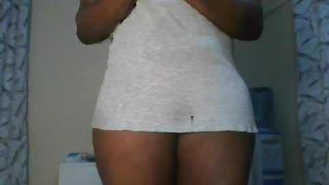 Snapshot of hottie_vera chatting on June 15, 2026, 6:48 am vera online show from June 15, 2026, 6:48 am