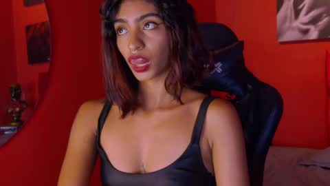 Veronica independent model online show from May 1, 2026, 8:46 pm