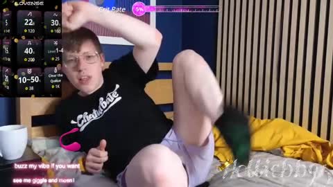 Snapshot of hottiebb95 chatting on February 12, 2025, 4:00 pm Roberts stones online show from February 12, 2025, 4:00 pm