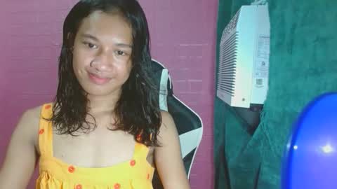 Snapshot of hottiest_luna chatting on June 2, 2026, 8:05 am hottiest_luna online show from June 2, 2026, 8:05 am