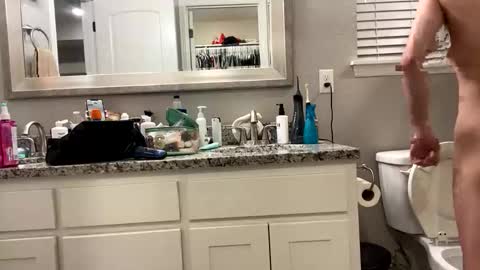 Snapshot of hottiewithabody101 chatting on October 31, 2025, 4:30 pm hottiewithabody101 online show from October 31, 2025, 4:30 pm