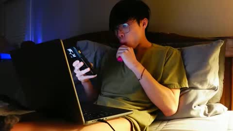 hottiewithabody101 online show from February 27, 2026, 4:07 pm