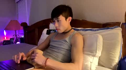 Snapshot of hottiewithabody101 chatting on May 3, 2026, 12:44 pm hottiewithabody101 online show from May 3, 2026, 12:44 pm