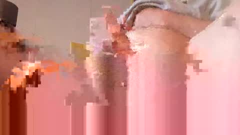 hottinrh2 online show from April 25, 2026, 1:14 pm