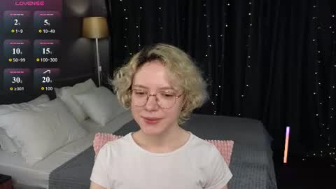Snapshot of hottokori chatting on July 10, 2026, 5:34 am Kori online show from July 10, 2026, 5:34 am