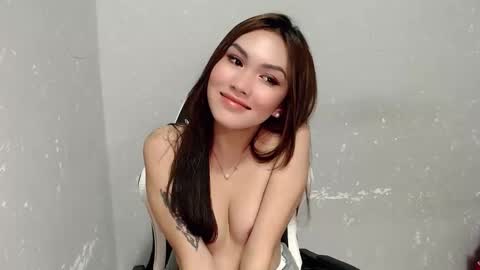 Snapshot of hotty_cassie chatting on November 12, 2025, 7:53 am cassie online show from November 12, 2025, 7:53 am