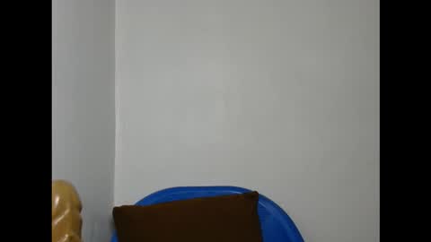 hotty_lora889 online show from October 11, 2025, 10:03 am