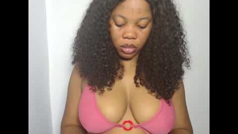 hotty_lora889 online show from October 15, 2025, 5:51 am