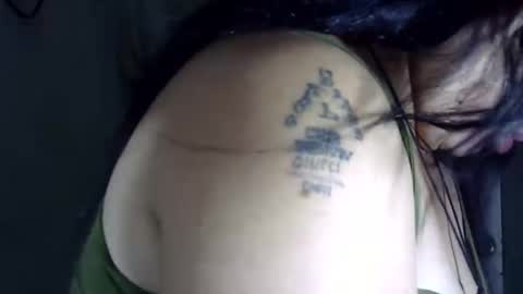 Snapshot of hottycrissy4u chatting on April 25, 2026, 2:03 pm hottycrissy4u online show from April 25, 2026, 2:03 pm