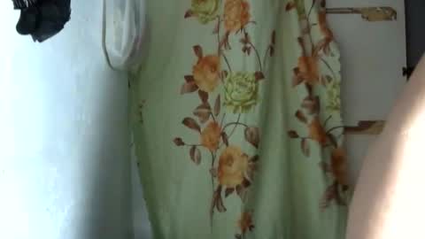 Snapshot of hottycrissy4u chatting on May 7, 2026, 3:28 pm hottycrissy4u online show from May 7, 2026, 3:28 pm