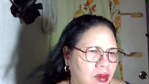 Snapshot of hottycrissy4u chatting on May 10, 2026, 3:06 pm hottycrissy4u online show from May 10, 2026, 3:06 pm