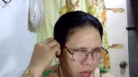 Snapshot of hottycrissy4u chatting on May 15, 2026, 8:05 pm hottycrissy4u online show from May 15, 2026, 8:05 pm