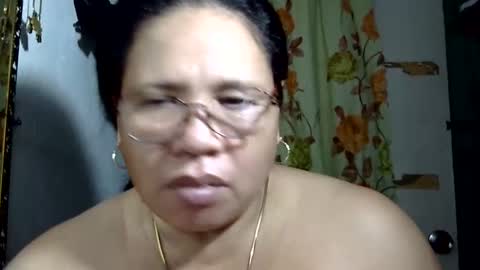 Snapshot of hottycrissy4u chatting on June 5, 2026, 6:52 am hottycrissy4u online show from June 5, 2026, 6:52 am
