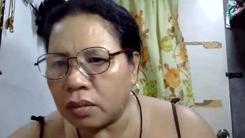 Snapshot of hottycrissy4u chatting on June 8, 2026, 3:51 am hottycrissy4u online show from June 8, 2026, 3:51 am