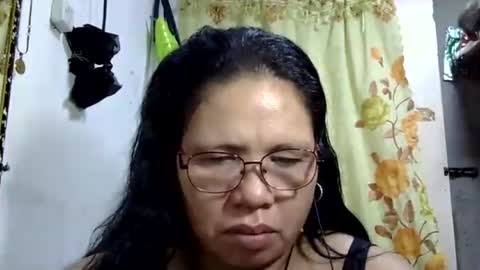 Snapshot of hottycrissy4u chatting on June 12, 2026, 12:31 am hottycrissy4u online show from June 12, 2026, 12:31 am