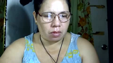 Snapshot of hottycrissy4u chatting on July 23, 2026, 3:54 pm hottycrissy4u online show from July 23, 2026, 3:54 pm