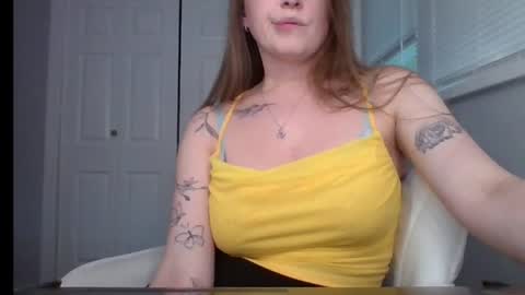Snapshot of hotwifelili chatting on July 26, 2026, 11:22 pm hotwifelili online show from July 26, 2026, 11:22 pm