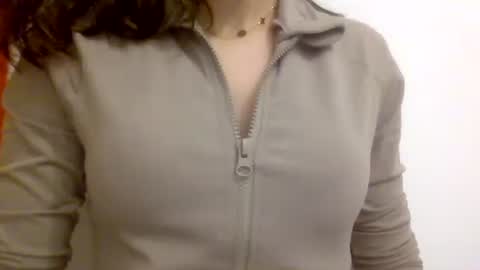 Hotwixx online show from January 23, 2025, 12:57 am