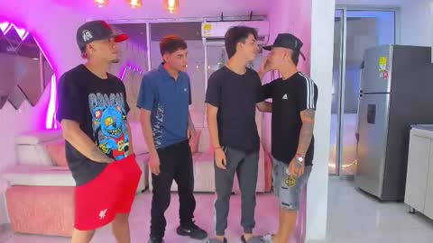 Snapshot of houseofwarrios chatting on November 9, 2025, 5:17 am we are Harry Jersi pablo and our mod talco online show from November 9, 2025, 5:17 am