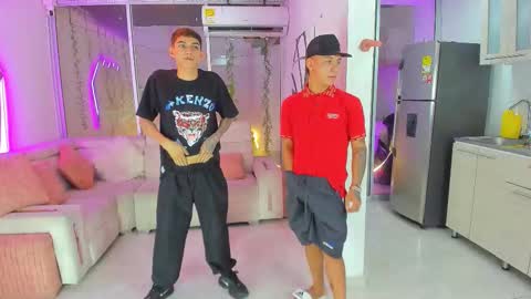 Snapshot of houseofwarrios chatting on November 10, 2025, 5:28 am we are Harry Jersi pablo and our mod talco online show from November 10, 2025, 5:28 am