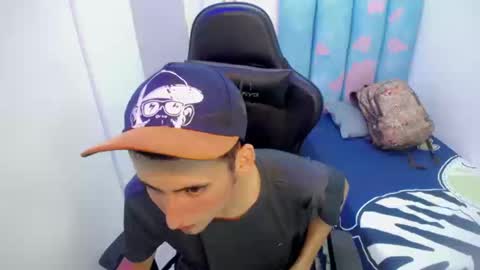 Snapshot of houston_bby_ chatting on March 14, 2026, 9:09 pm HOUSTON online show from March 14, 2026, 9:09 pm